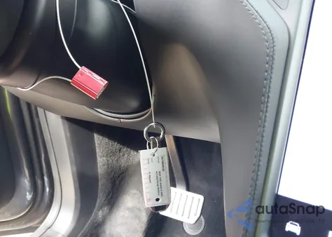 2019 Tesla Model X 100D/75D/Long Range/Standard Range z USA, uszkodzony, nr VIN 5YJXCDE27KF204354